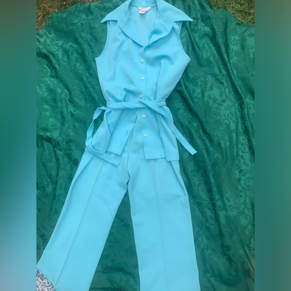 Vintage Queen Casuals Turquoise 2 piece Jumpsuit